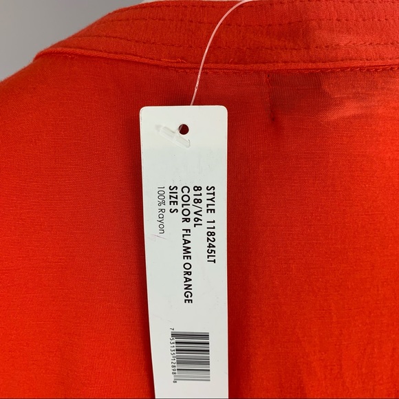 New! August Silk Shirt - Picture 9 of 13